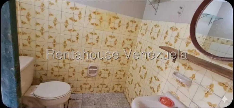 Casa (1 Nivel) en Venta en Santa Lucia, Miranda - 8