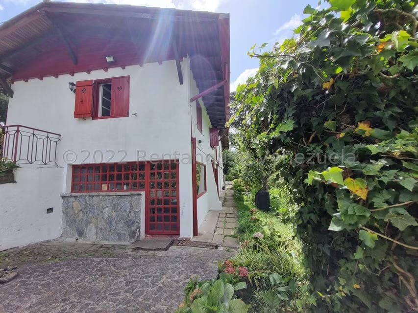 Casa (Duplex) en Venta en El Junko Country Club, Vargas - 5
