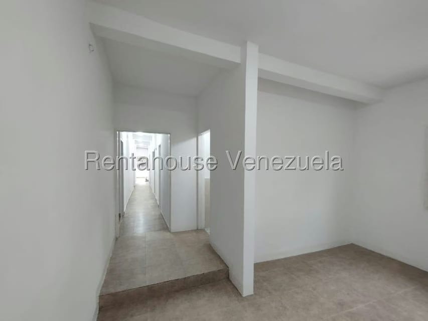 Comercial (Oficina) en Alquiler en Fundalara, Lara - 11