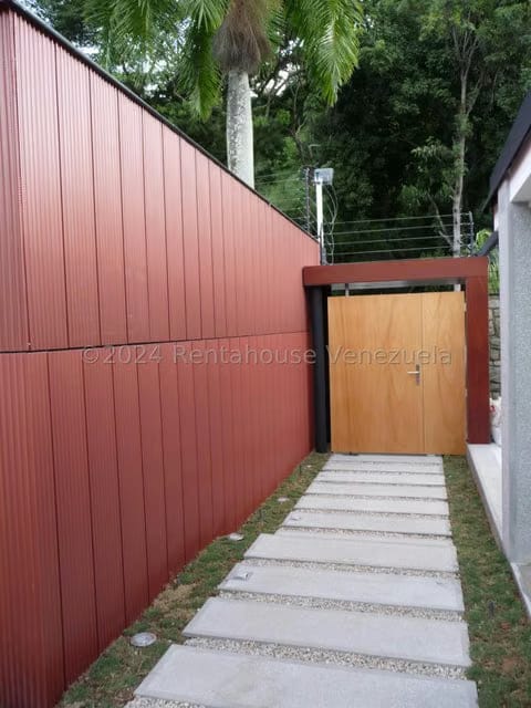 Casa (Duplex) en Venta en Macaracuay, Distrito Metropolitano - 4