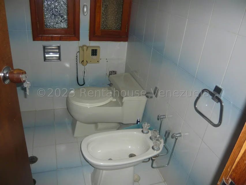 Casa (Duplex) en Venta en Macaracuay, Distrito Metropolitano - 35