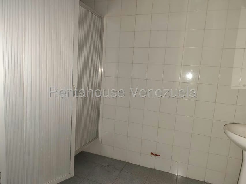 Comercial (Edificio) en Venta en La Paragua, Zulia - 27