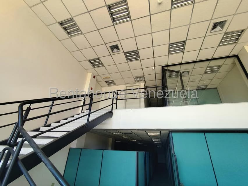 Comercial (Edificio) en Venta en La Paragua, Zulia - 32