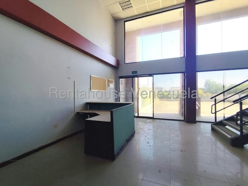 Comercial (Edificio) en Venta en La Paragua, Zulia - 47
