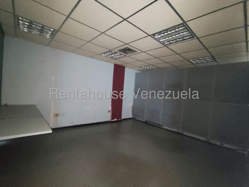 Comercial (Edificio) en Venta en La Paragua, Zulia - 48
