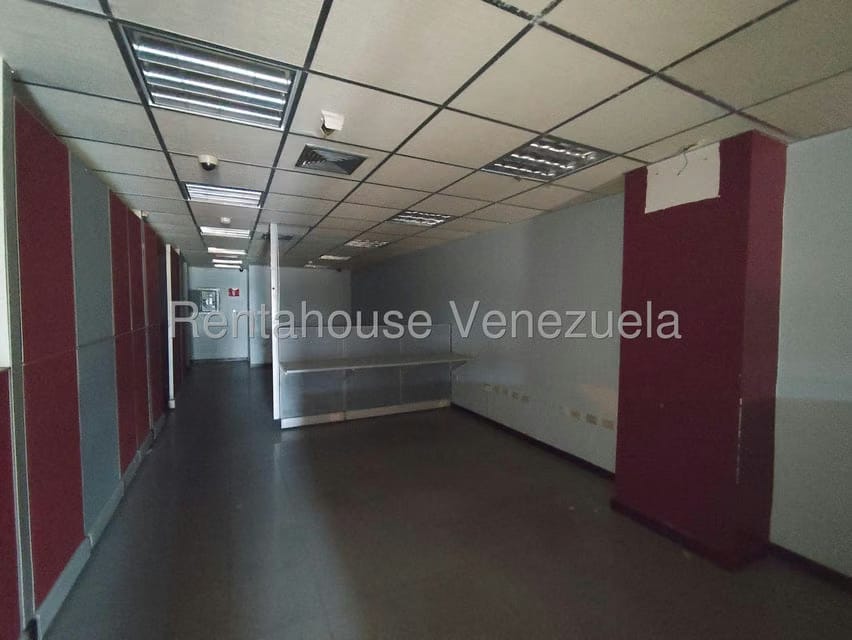 Comercial (Edificio) en Venta en La Paragua, Zulia - 51