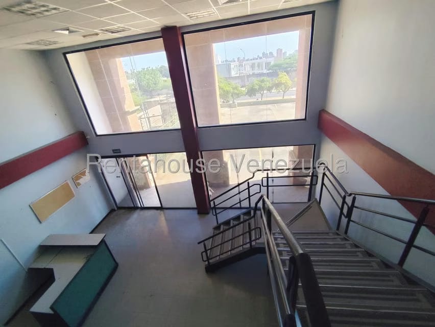 Comercial (Edificio) en Venta en La Paragua, Zulia - 60