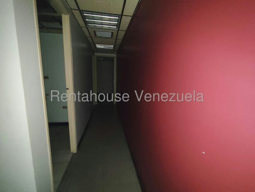 Comercial (Edificio) en Venta en La Paragua, Zulia - 70
