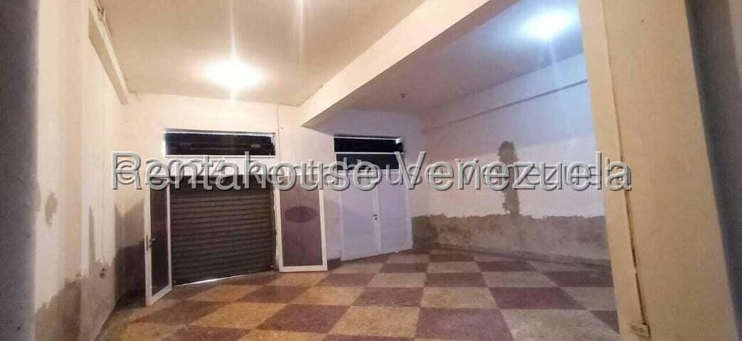 Comercial (Local Comercial) en Alquiler en Punto Fijo, Falcon - 2