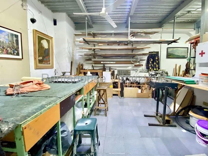 Comercial (Edificio) en Venta en Los Chorros, Distrito Metropolitano - 12