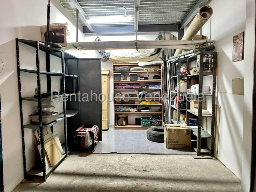 Comercial (Edificio) en Venta en Los Chorros, Distrito Metropolitano - 13