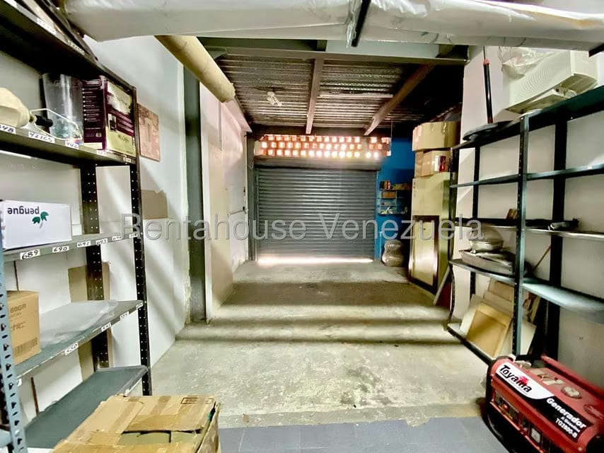 Comercial (Edificio) en Venta en Los Chorros, Distrito Metropolitano - 14