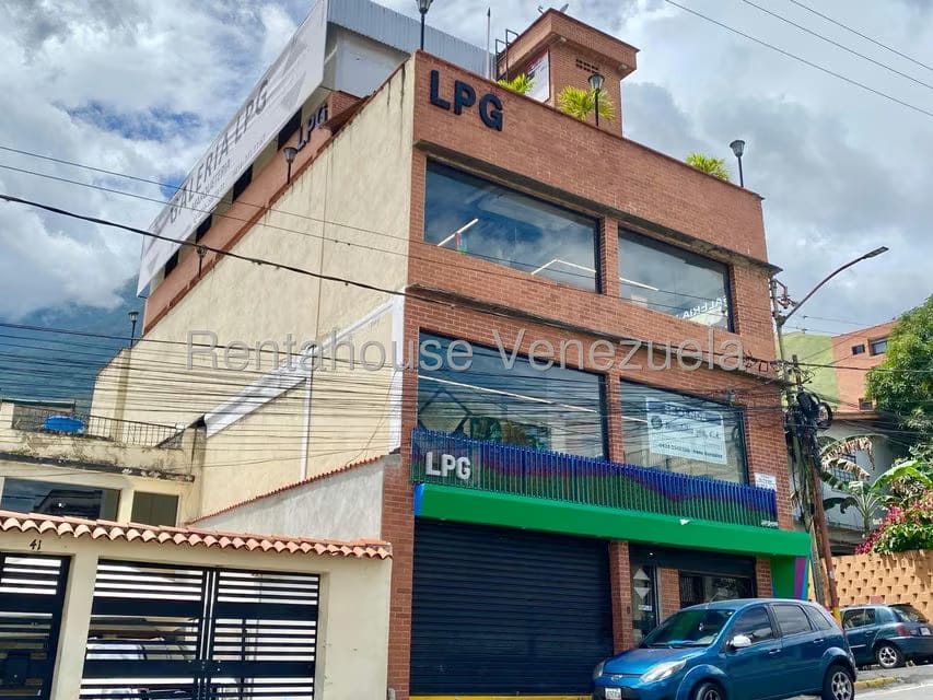 Comercial (Edificio) en Venta en Los Chorros, Distrito Metropolitano - 3