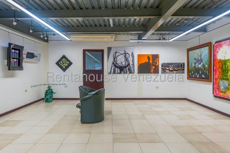 Comercial (Edificio) en Venta en Los Chorros, Distrito Metropolitano - 33