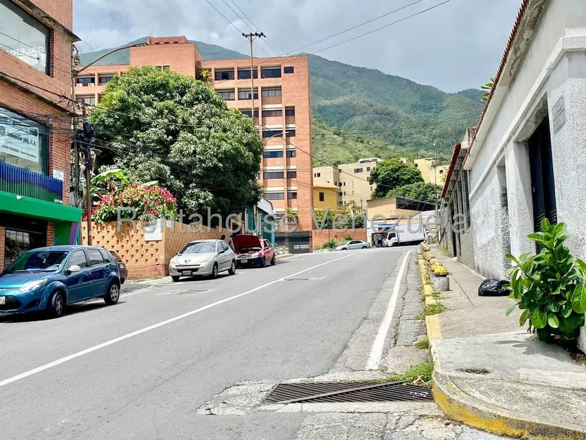 Comercial (Edificio) en Venta en Los Chorros, Distrito Metropolitano - 48