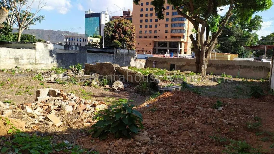 Terreno (Comercial) en Venta en La Viña, Carabobo - 11
