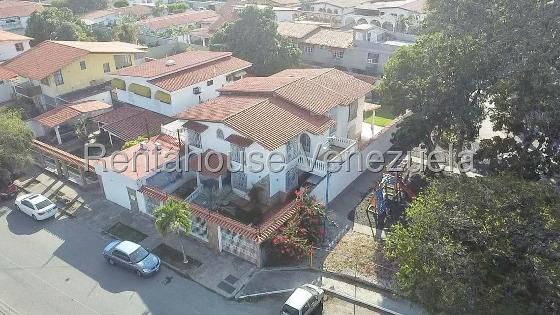Casa (Duplex) en Venta en Santa Elena, Lara - 4