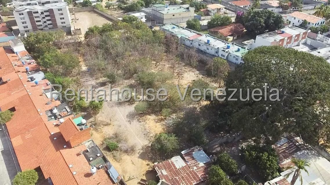 Terreno (Residencial) en Venta en La Piedad Norte, Lara - 4