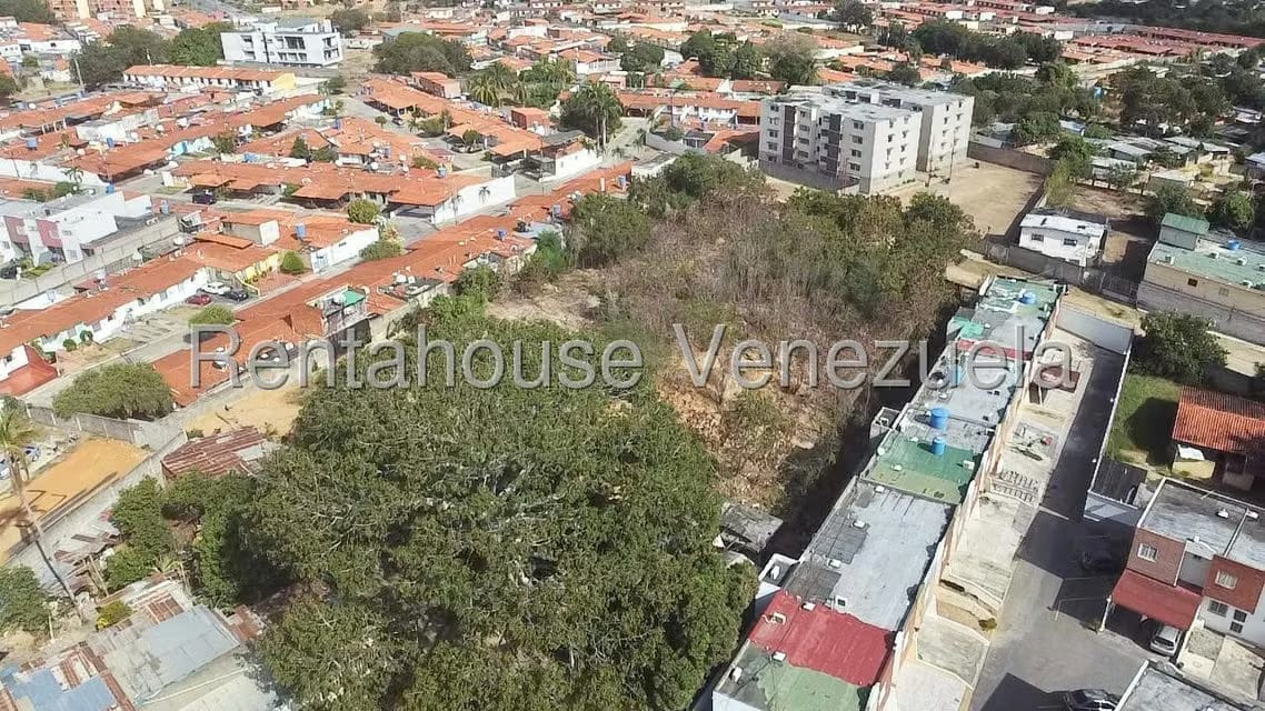 Terreno (Residencial) en Venta en La Piedad Norte, Lara - 6