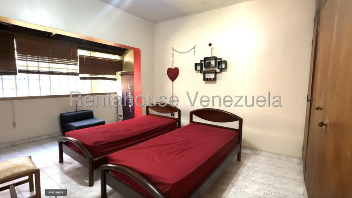 Casa (Duplex) en Venta en San Marino, Distrito Metropolitano - 12