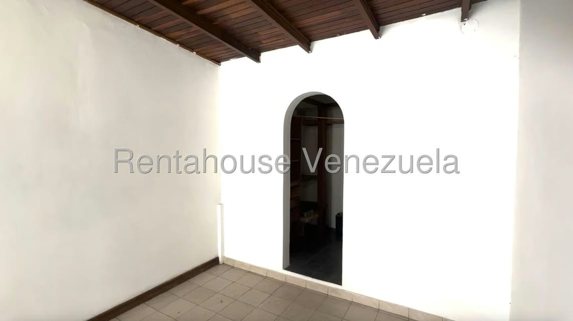 Casa (Duplex) en Venta en San Marino, Distrito Metropolitano - 14
