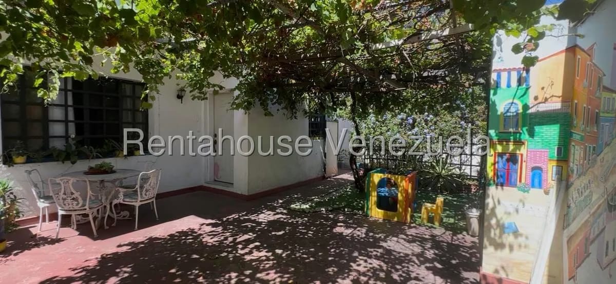 Casa (Duplex) en Venta en San Marino, Distrito Metropolitano - 18
