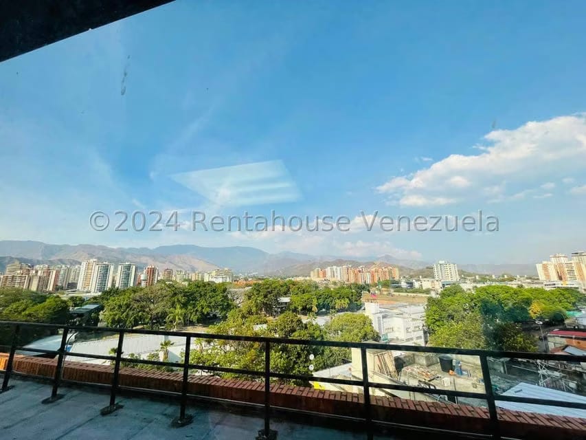 Comercial (Oficina) en Alquiler en Avenida Bolivar, Aragua - 7