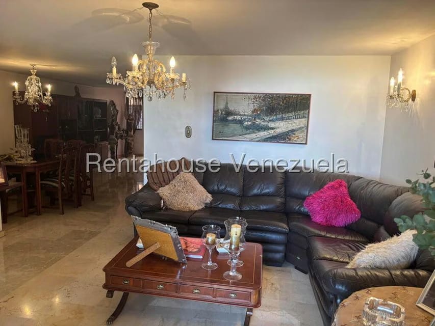 Casa (Duplex) en Venta en Alto Prado, Distrito Metropolitano - 9