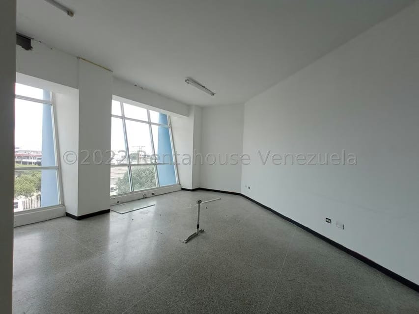 Comercial (Oficina) en Venta en Castillito, Carabobo - 17