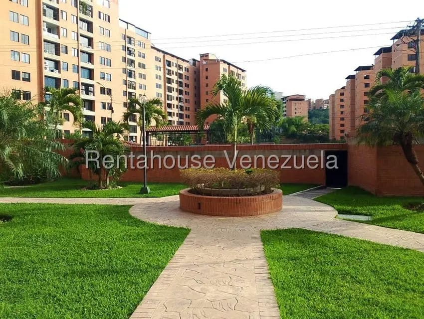 Apartamento (1 Nivel) en Alquiler en Colinas de La Tahona, Distrito Metropolitano - 26