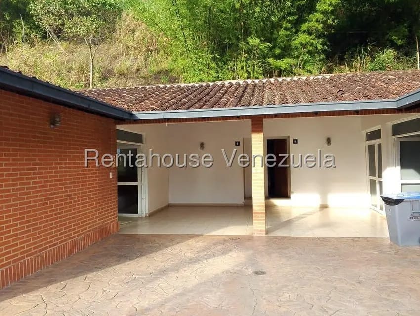 Apartamento (1 Nivel) en Alquiler en Colinas de La Tahona, Distrito Metropolitano - 39