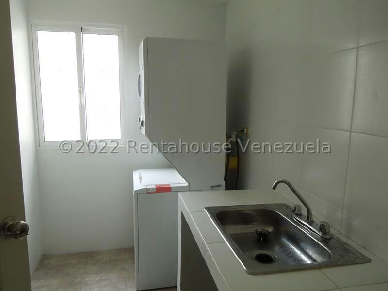 Casa (Duplex) en Venta en Pueblo Nuevo Sur, Anzoategui - 26