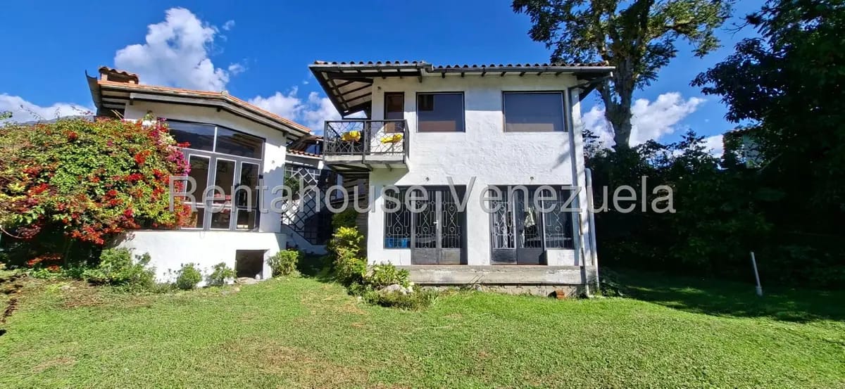 Casa (Multipes Niveles) en Venta en El Valle, Merida