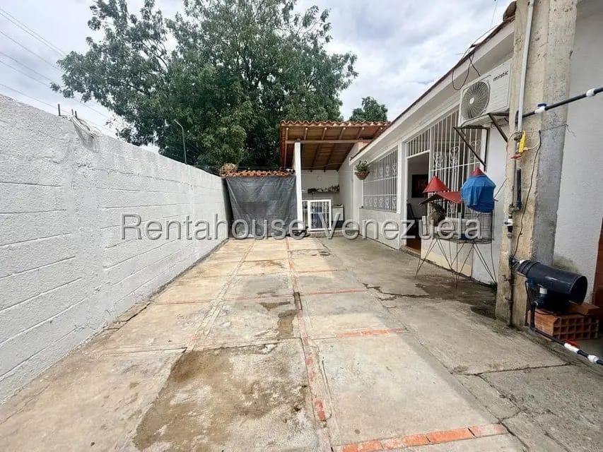 Casa (1 Nivel) en Venta en El Recreo, Lara - 32