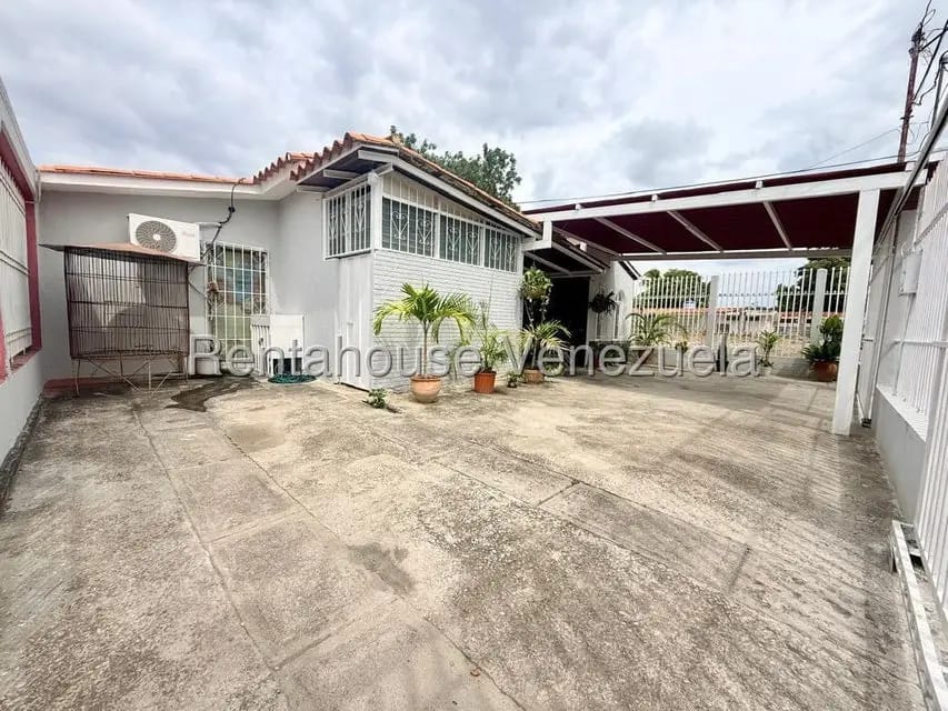 Casa (1 Nivel) en Venta en El Recreo, Lara - 5