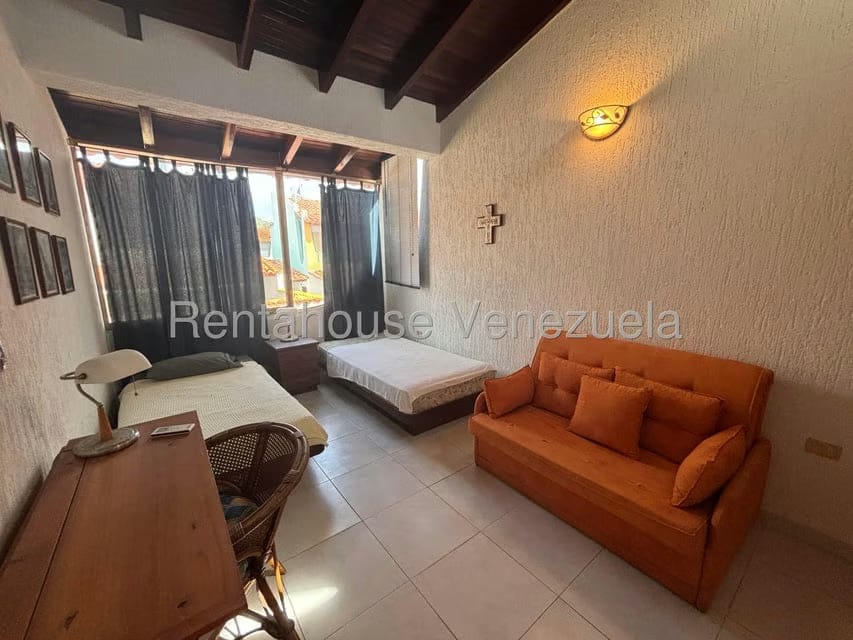 Casa (Duplex) en Venta en Guacuco, Nueva Esparta - 11