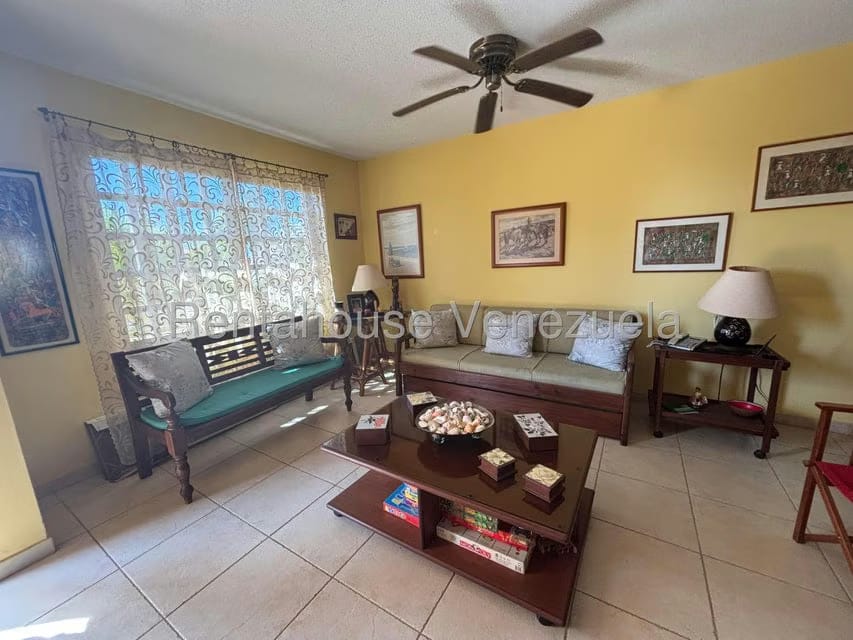 Casa (Duplex) en Venta en Guacuco, Nueva Esparta - 21