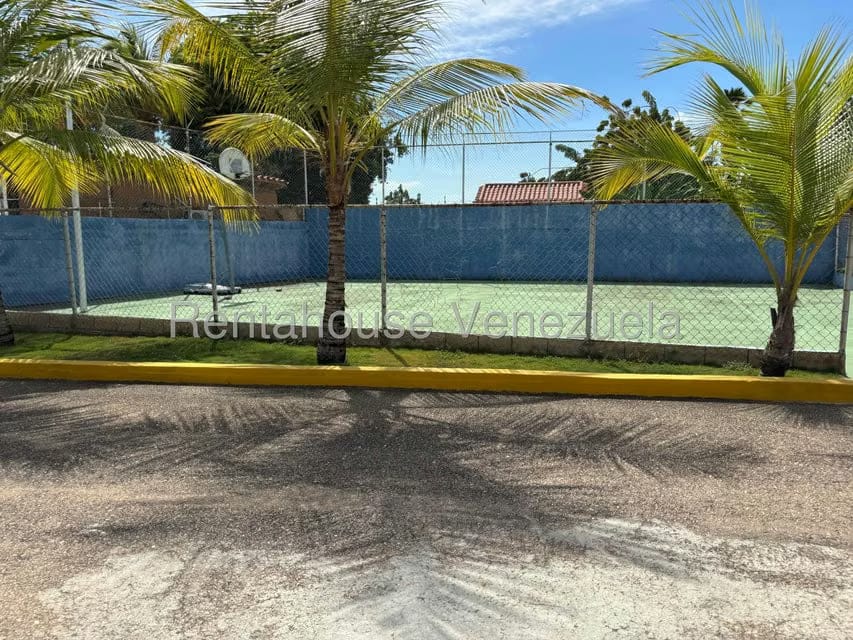 Casa (Duplex) en Venta en Guacuco, Nueva Esparta - 26