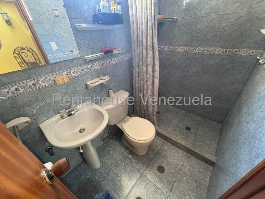 Casa (Duplex) en Venta en Guacuco, Nueva Esparta - 8
