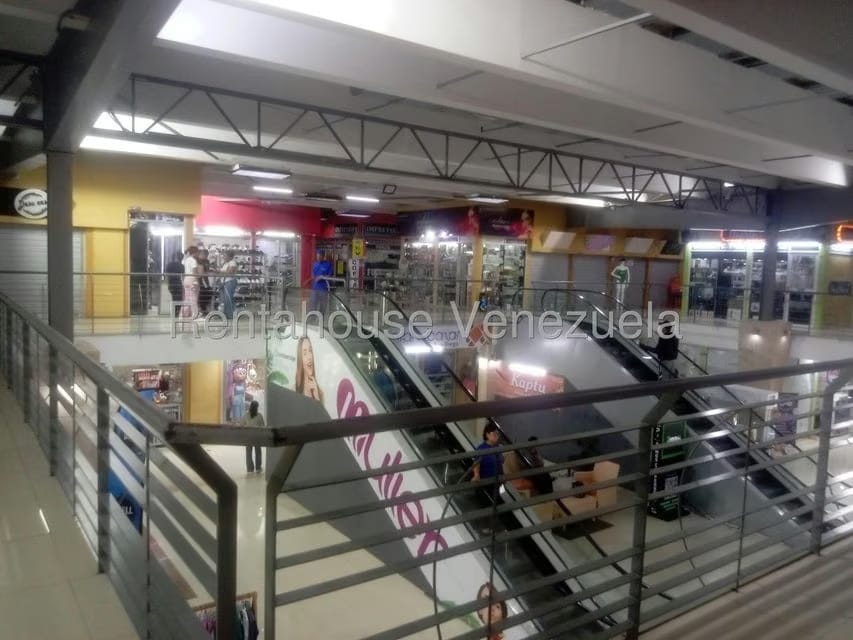 Comercial (Local Comercial) en Alquiler en Morro II, Carabobo - 9