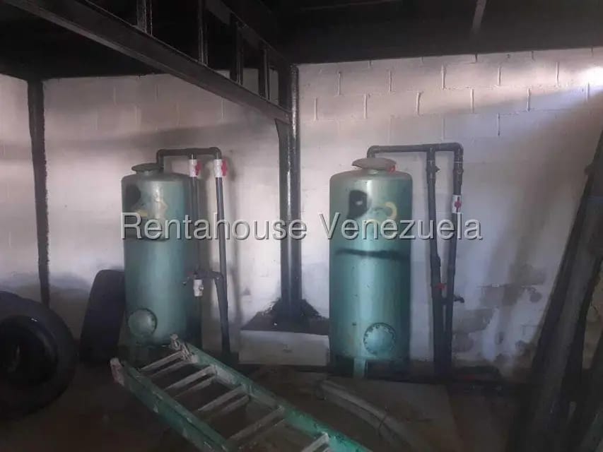 Comercial (Galpon - Deposito) en Venta en El Perú-San Francisco, Zulia - 10
