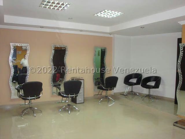 Comercial (Local Comercial) en Venta en Camoruco, Carabobo - 15