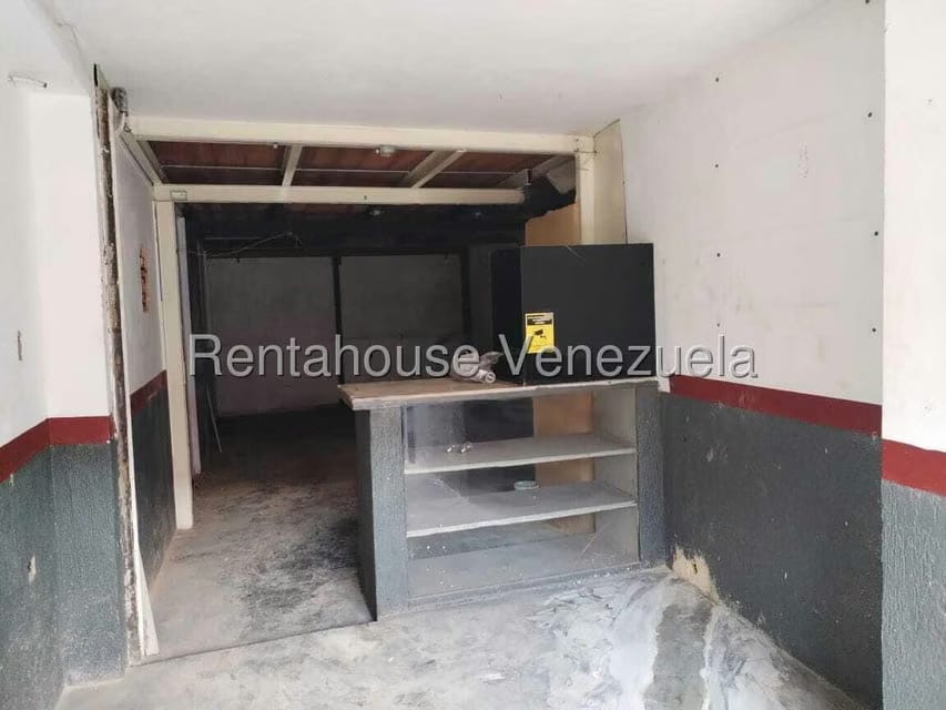 Comercial (Local Comercial) en Alquiler en Avenida Cedeno, Carabobo - 4