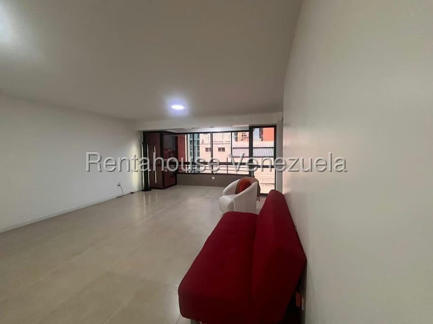 Apartamento (1 Nivel) en Venta en Nueva Segovia, Lara - 3