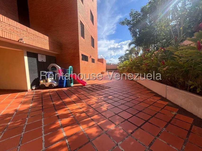 Apartamento (1 Nivel) en Venta en Nueva Segovia, Lara - 30