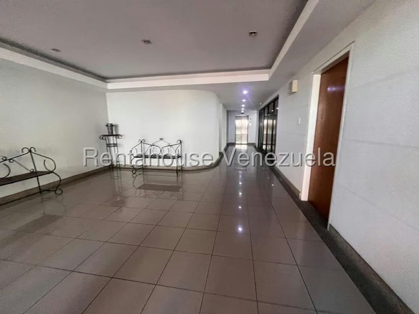 Apartamento (1 Nivel) en Venta en Nueva Segovia, Lara - 31