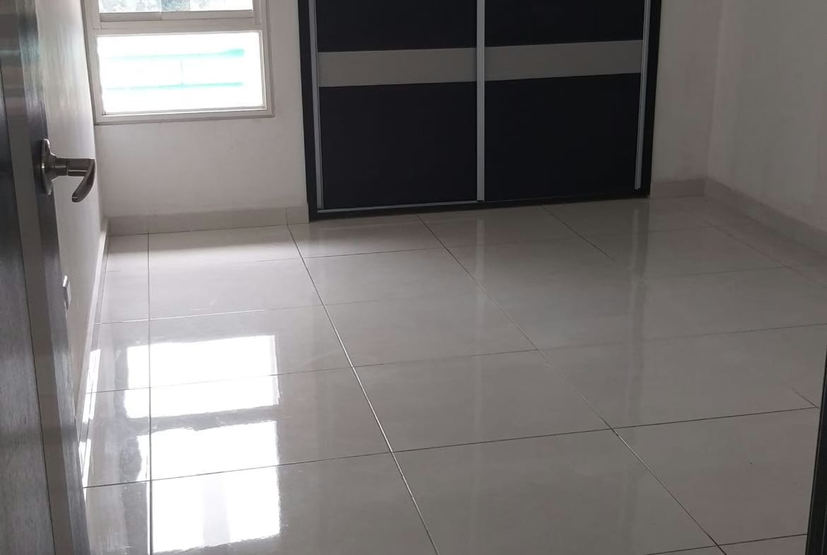 Venta Bello y cómodo apartamento - 4