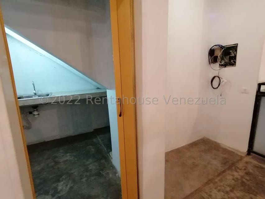 Comercial (Local Comercial) en Alquiler en Nueva Segovia, Lara - 15