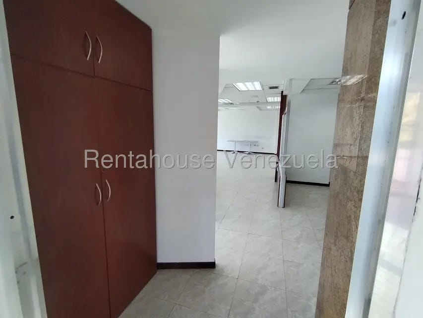 Comercial (Local Comercial) en Venta en Kerdell, Carabobo - 16