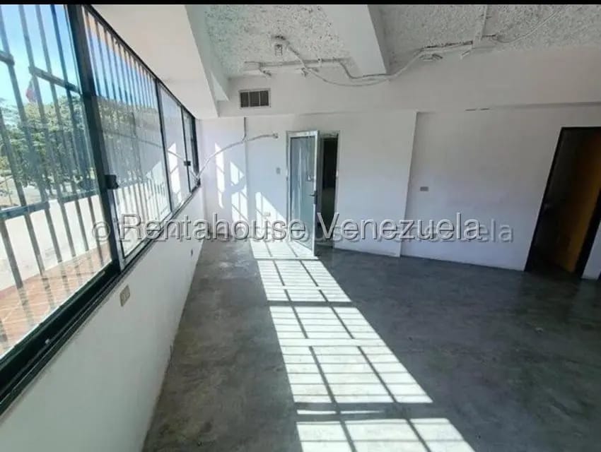 Comercial (Local Comercial) en Venta en Kerdell, Carabobo - 24